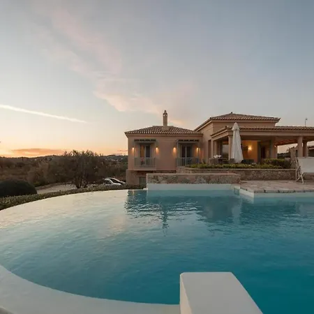 In Peloponnese By Sandy & Pool